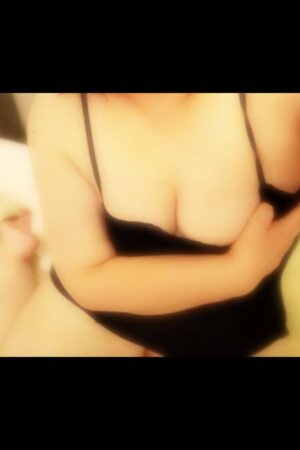 かなえ(欲求不満でエロバイト)