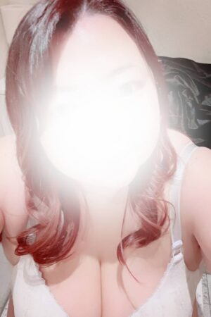 はるあ(肉感満点の癒し系熟女)