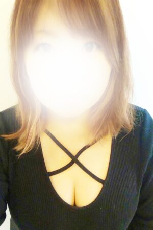 こはる(業界完全未経験の人妻)